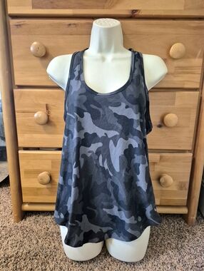 Marika Gray Camouflage Racerback Tank Size M